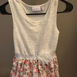 Girls dress